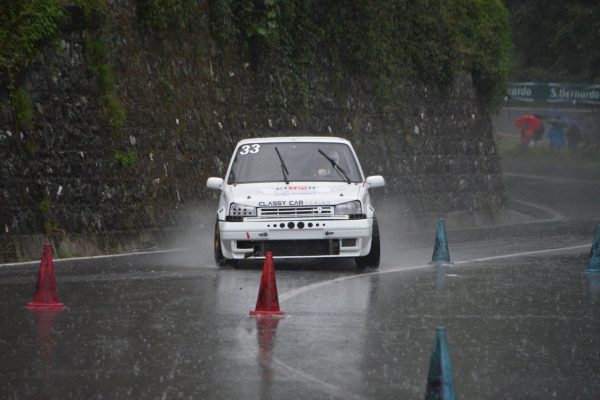 rally renault 5 gt turbo on rainy day